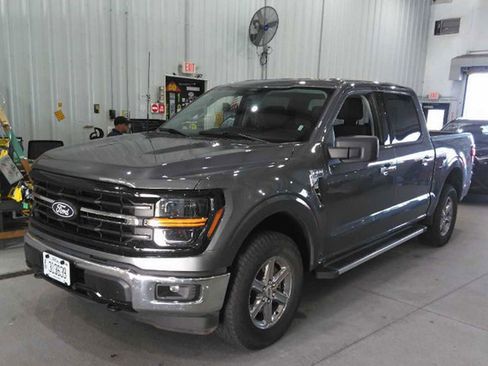 Used 2025 Ford F150 XLT w/ Equipment Group 301A Standard AWD/4WD image 3