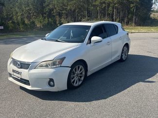 Used 2012 Lexus CT 200h Premium w/ Premium Audio Pkg video 2
