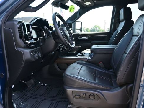 Used 2026 Chevrolet Silverado 3500 High Country w/ High Country Premium Package AWD/4WD image 18