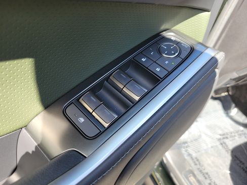 Used 2025 Lexus GX 550 AWD/4WD image 27