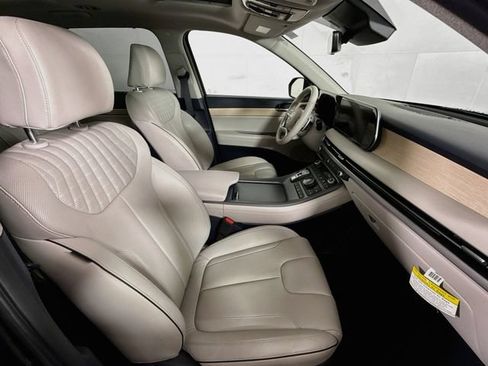 Certified 2024 Hyundai Palisade Limited AWD/4WD image 33