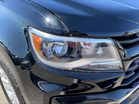 Used 2022 Chevrolet Colorado LT w/ Fleet Safety Package image 36