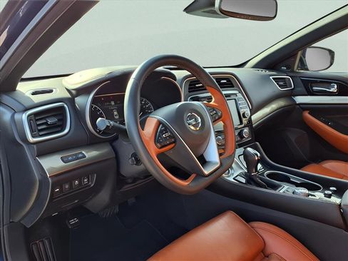 Used 2020 Nissan Maxima Platinum w/ Reserve Package image 11