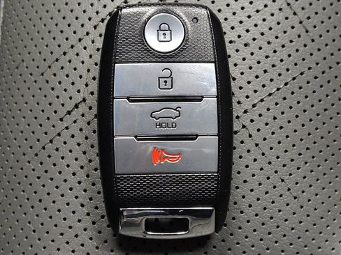 Used 2017 Kia Forte EX FWD image 32