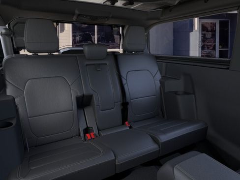 New 2026 Ford Bronco Badlands AWD/4WD image 36