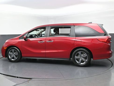 Used 2024 Honda Odyssey EX image 11