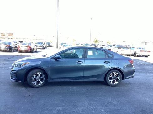 Used 2019 Kia Forte LXS image 6