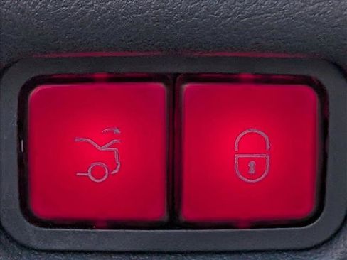 Used 2022 Mercedes-Benz C 300 Sedan image 17