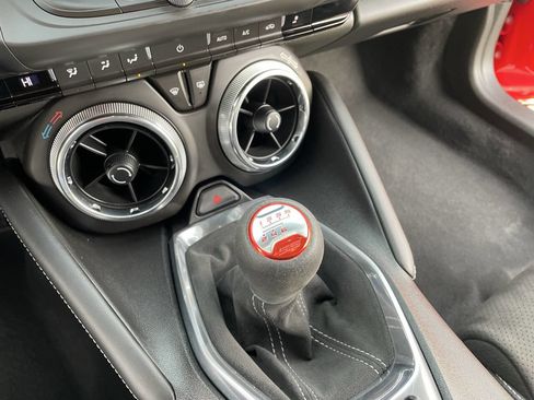 Used 2018 Chevrolet Camaro SS image 63