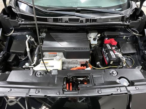 Used 2020 Nissan Leaf SV Plus w/ SV Plus Technology Package image 20