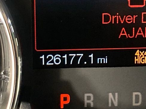 Used 2014 Ford F150 FX4 w/ Equipment Group 402A Luxury image 6