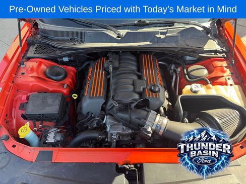 Used 2016 Dodge Challenger SRT w/ Technology Group image 13