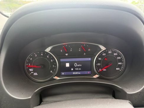 Used 2021 GMC Terrain SLE w/ Driver Convenience Package AWD/4WD image 16