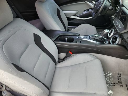 Used 2022 Chevrolet Camaro LT RWD image 13