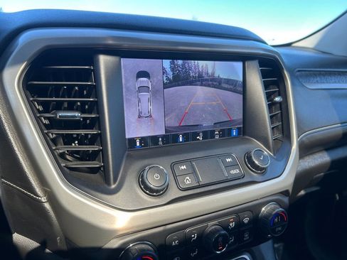 Used 2023 GMC Acadia Denali w/ Black Diamond Edition AWD/4WD image 19