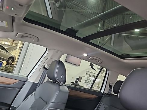 New 2026 Volkswagen Atlas SE image 30