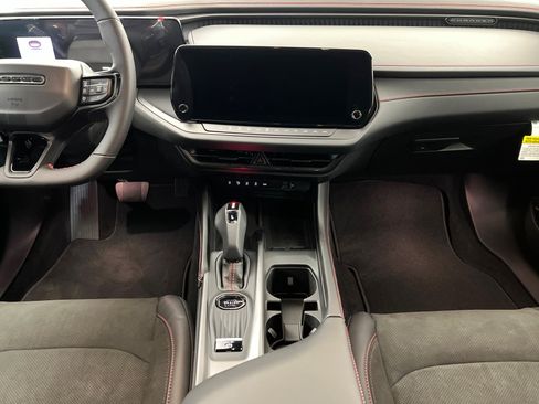 New 2026 Dodge Charger R/T AWD/4WD image 13