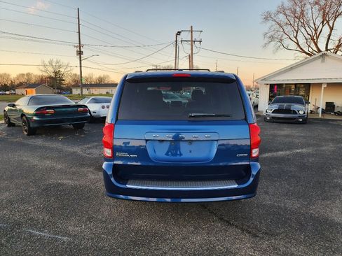 Used 2011 Dodge Grand Caravan Crew w/ Entertainment Group 1 image 6