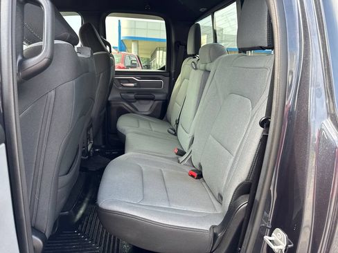 Used 2021 RAM 1500 Big Horn AWD/4WD image 12