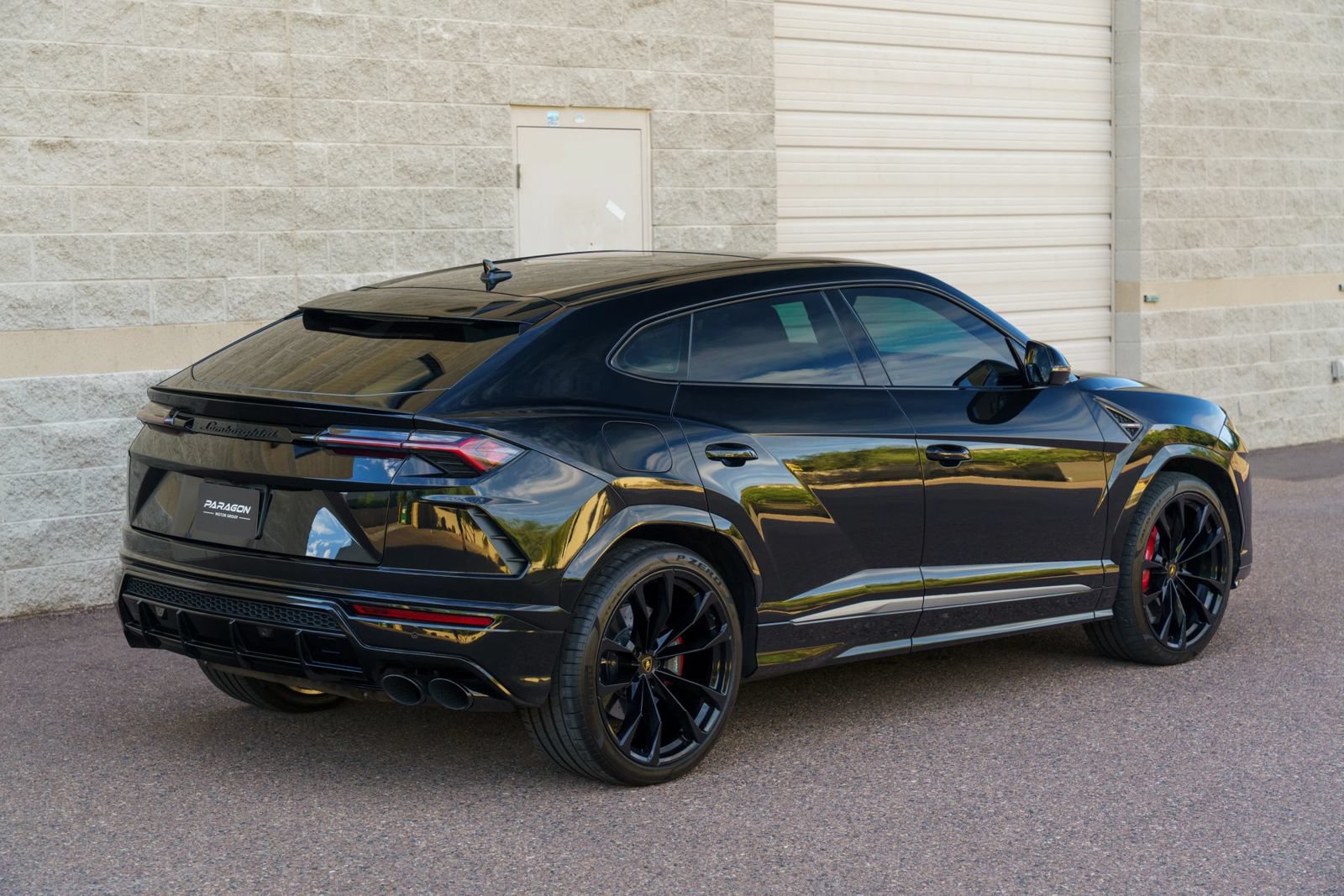 Used 2021 Lamborghini Urus AWD/4WD image 30