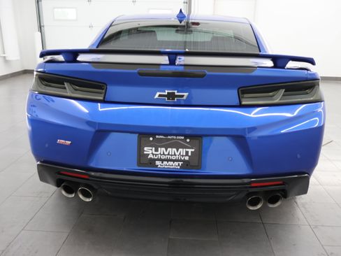 Used 2017 Chevrolet Camaro SS RWD image 29