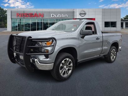 Used 2025 Chevrolet Silverado 1500 W/T w/ Trailering Package