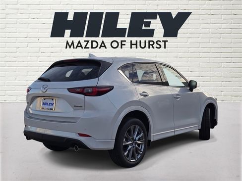 New 2025 MAZDA CX-5 AWD 2.5 S w/ Premium Plus Pkg image 3