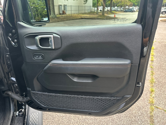 Used 2021 Jeep Gladiator Mojave AWD/4WD image 14