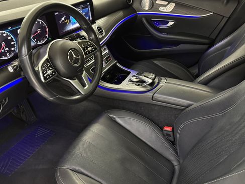 Used 2019 Mercedes-Benz E 300 image 4