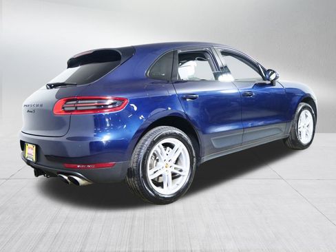 Used 2017 Porsche Macan S image 7