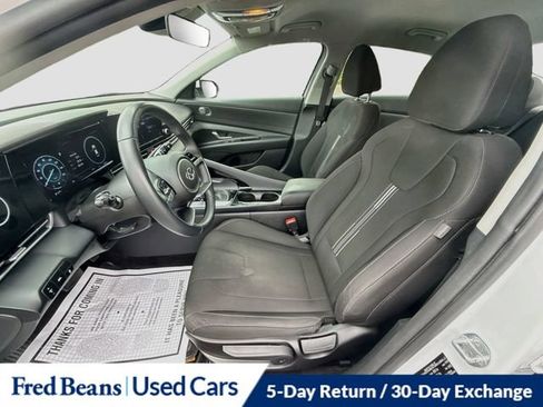Used 2021 Hyundai Elantra SEL w/ Convenience Package FWD image 26