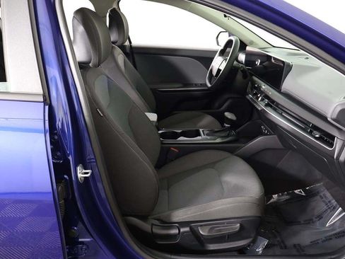 Used 2025 Kia K4 FWD image 30