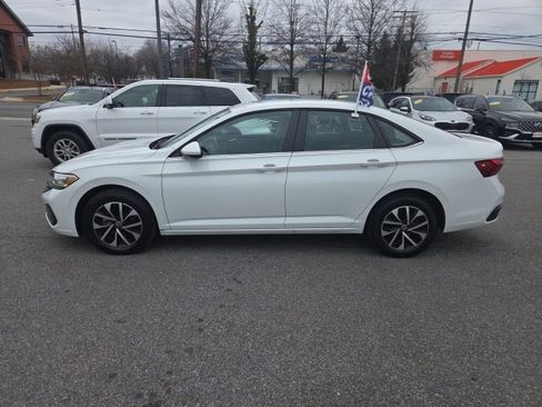 Used 2024 Volkswagen Jetta S image 13