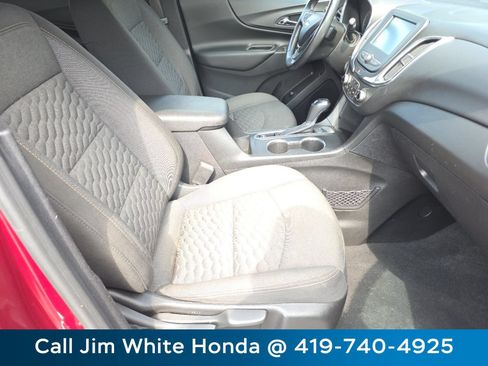 Used 2018 Chevrolet Equinox LT FWD image 21