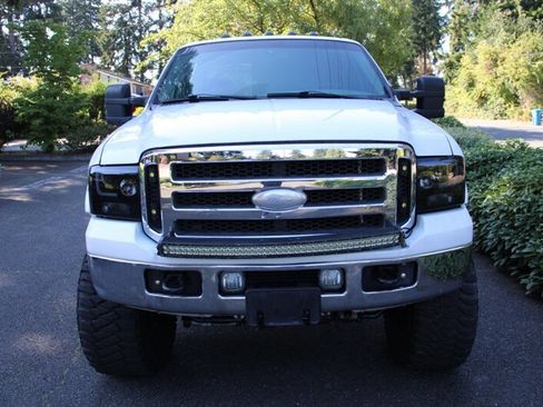 Used 2002 Ford F350 XLT image 9