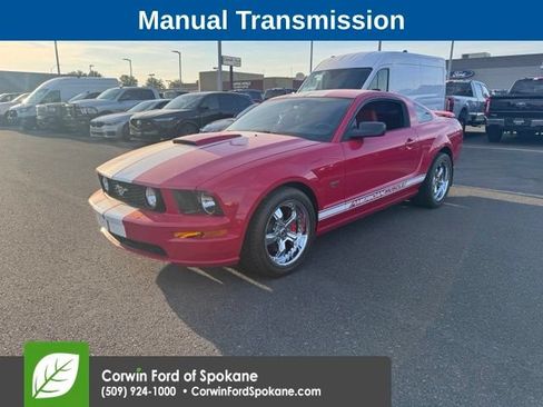 Used 2007 Ford Mustang GT Premium RWD image 2