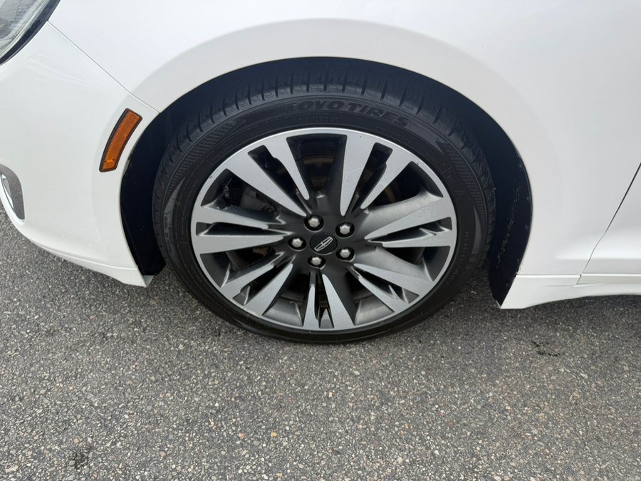 Used 2017 Lincoln MKZ Reserve AWD/4WD image 3