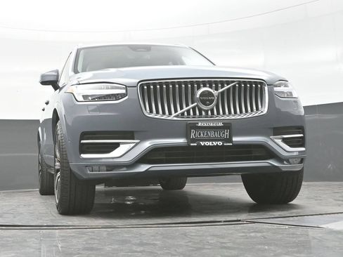 Used 2023 Volvo XC90 B5 Plus w/ Protection Package Premier AWD/4WD image 28