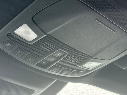 Used 2021 Ford Expedition Max Limited image 22