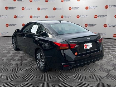 Certified 2024 Nissan Altima 2.5 SV image 3