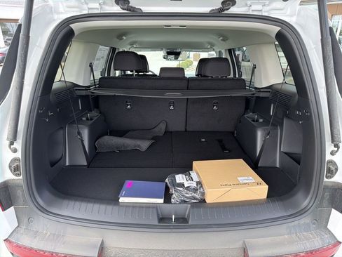 New 2026 Hyundai Santa Fe SE AWD/4WD image 11