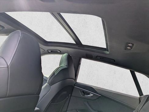 New 2025 Audi RS Q8 performance AWD/4WD image 18