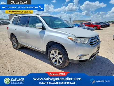 Used 2013 Toyota Highlander SE FWD image 5