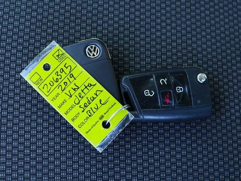 Used 2019 Volkswagen Jetta SE image 58