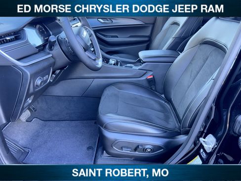 New 2025 Jeep Grand Cherokee L Altitude AWD/4WD image 27