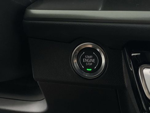 New 2026 Chevrolet Traverse LT image 17