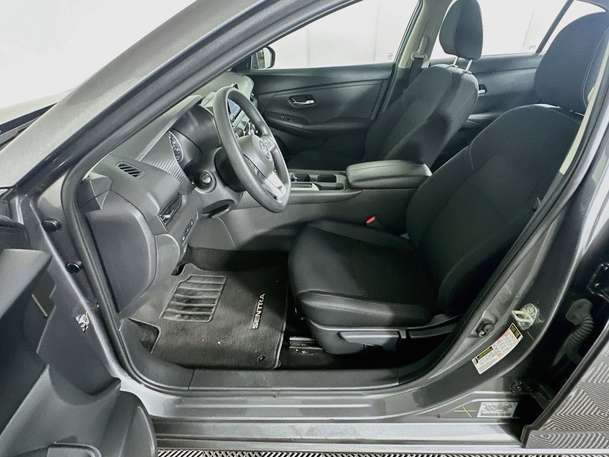 Used 2023 Nissan Sentra S FWD image 13