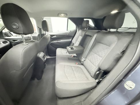 Used 2018 Chevrolet Equinox LT image 25