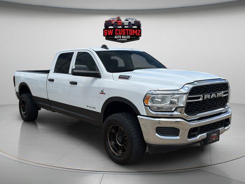 Used 2020 RAM 2500 Tradesman AWD/4WD image 1