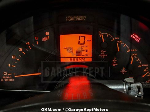 Used 1992 Chevrolet Corvette Convertible image 98